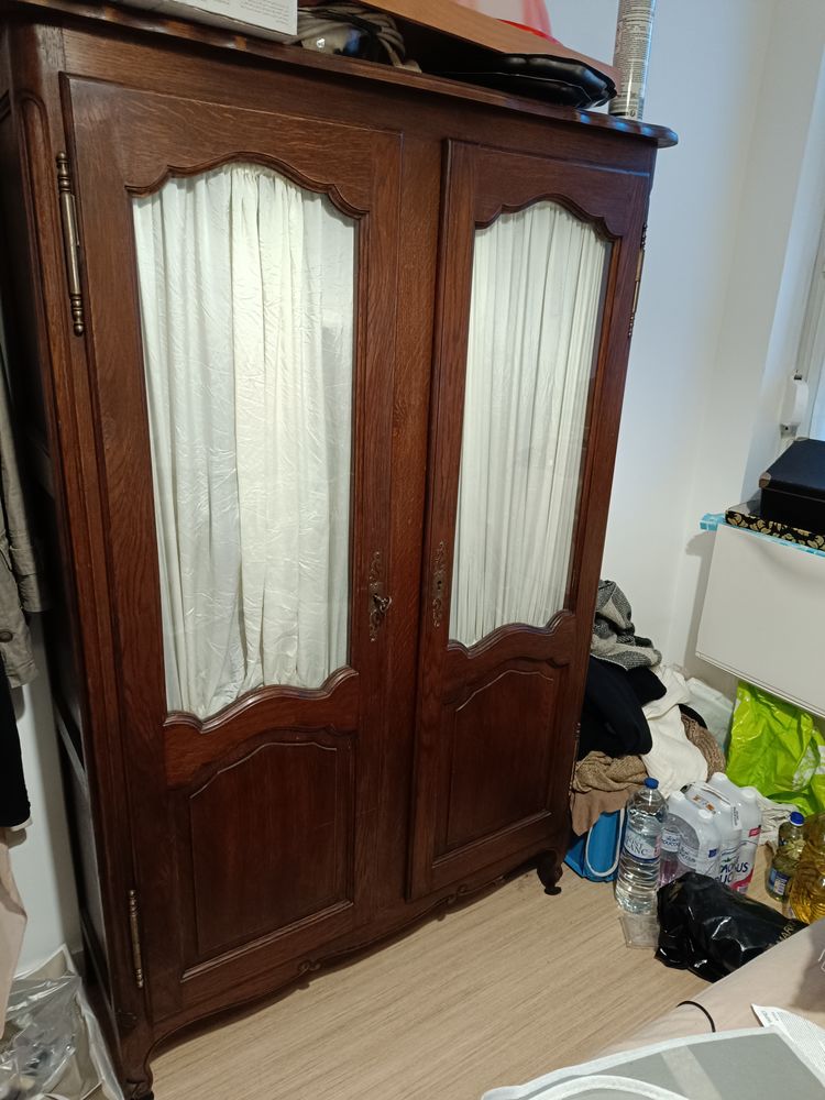 Petite commode fermant a cle en bon etat 0 Hellemmes Lille (59)