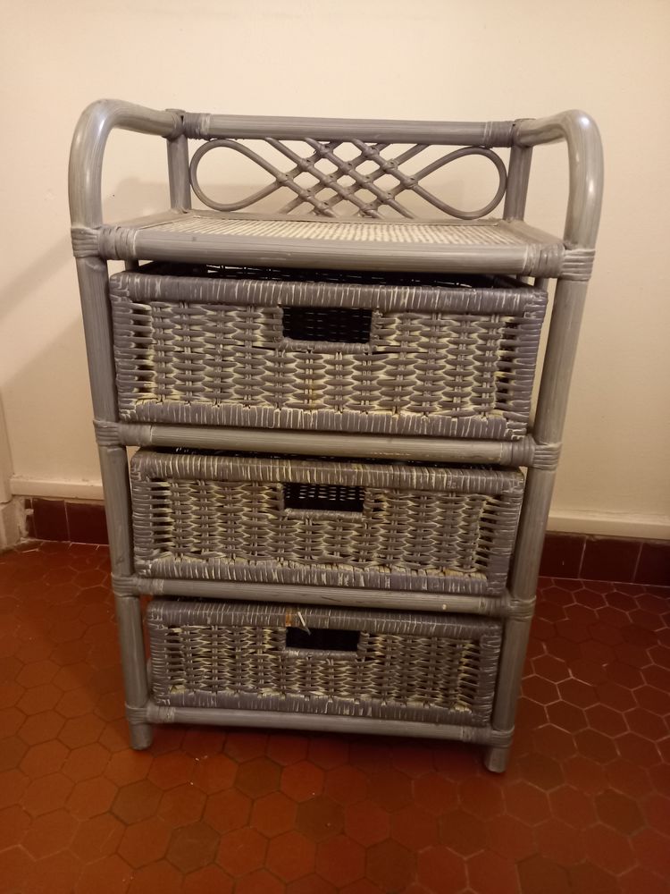 Petite commode en rotin 90 Les Clayes-sous-Bois (78)