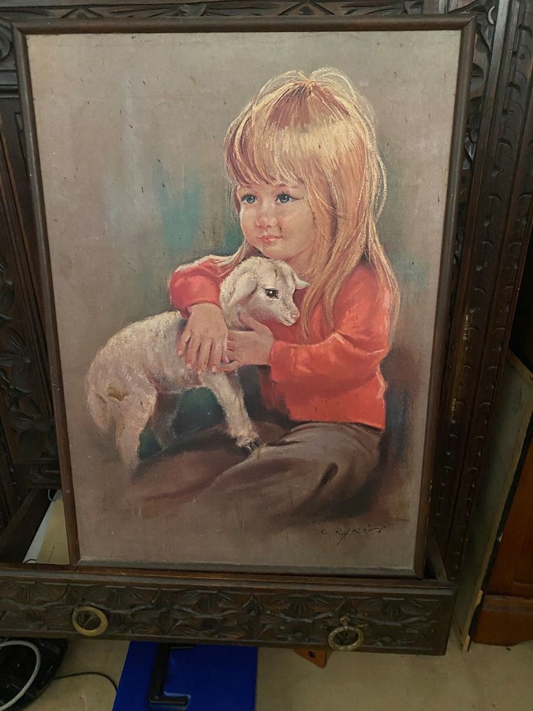 petite fille et son agneau dans son cadre 40 Lamballe (22)