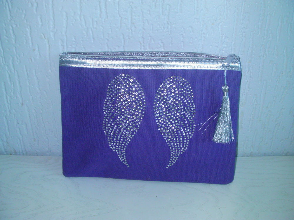 PETITE POCHETTE couleur mauve 4 Saint-Etienne (42)