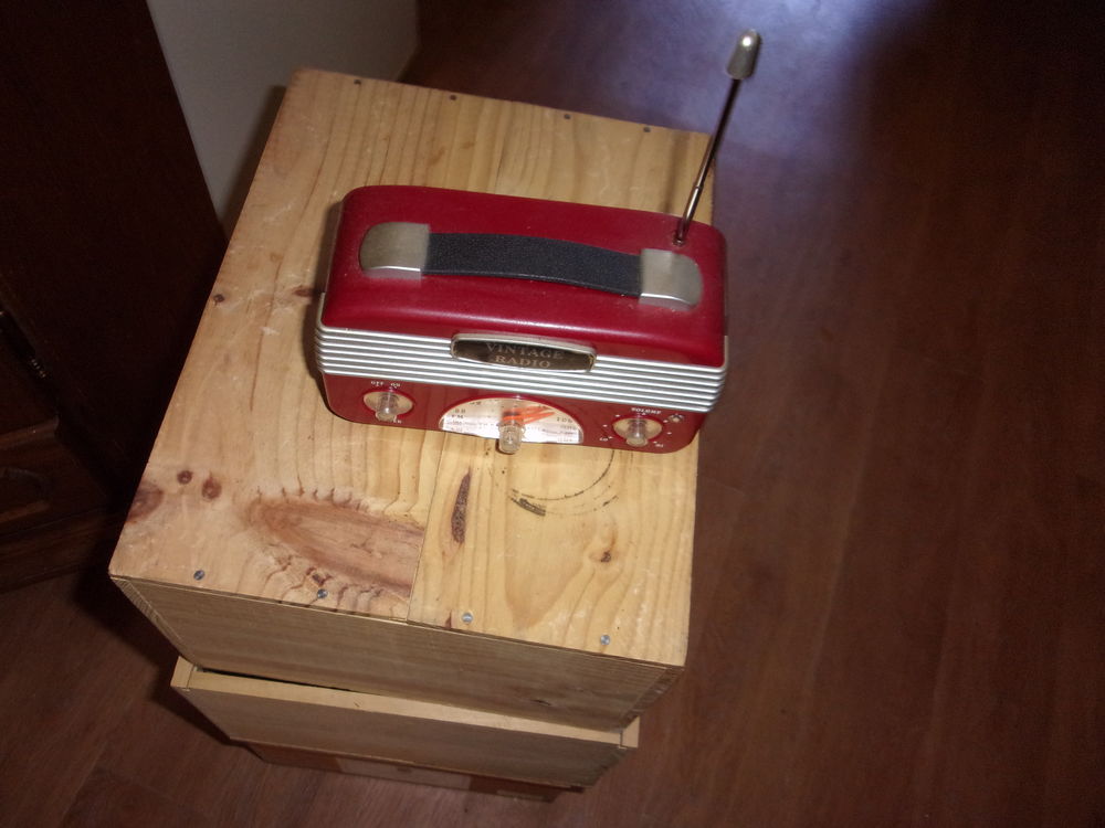 Petite radio r�tro 10 Cousance (39)
