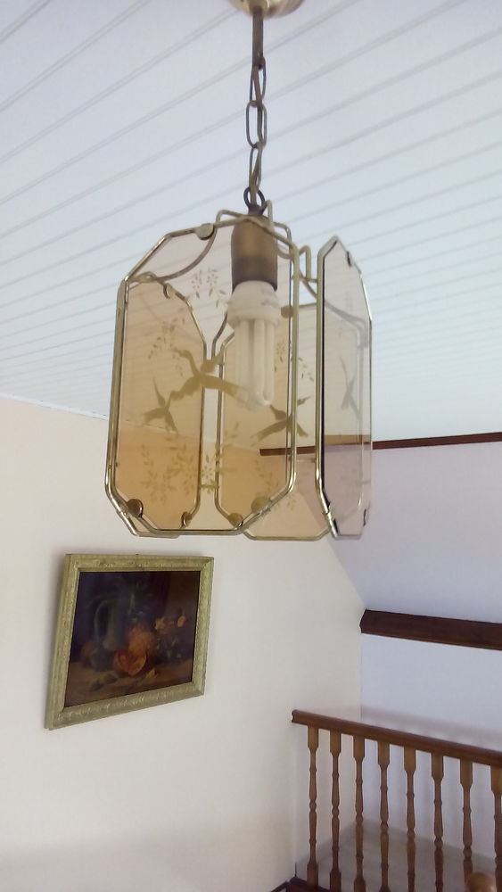 PETITE SUSPENSION EN VERRE ET METAL DORE 5 Gu�nes (62)