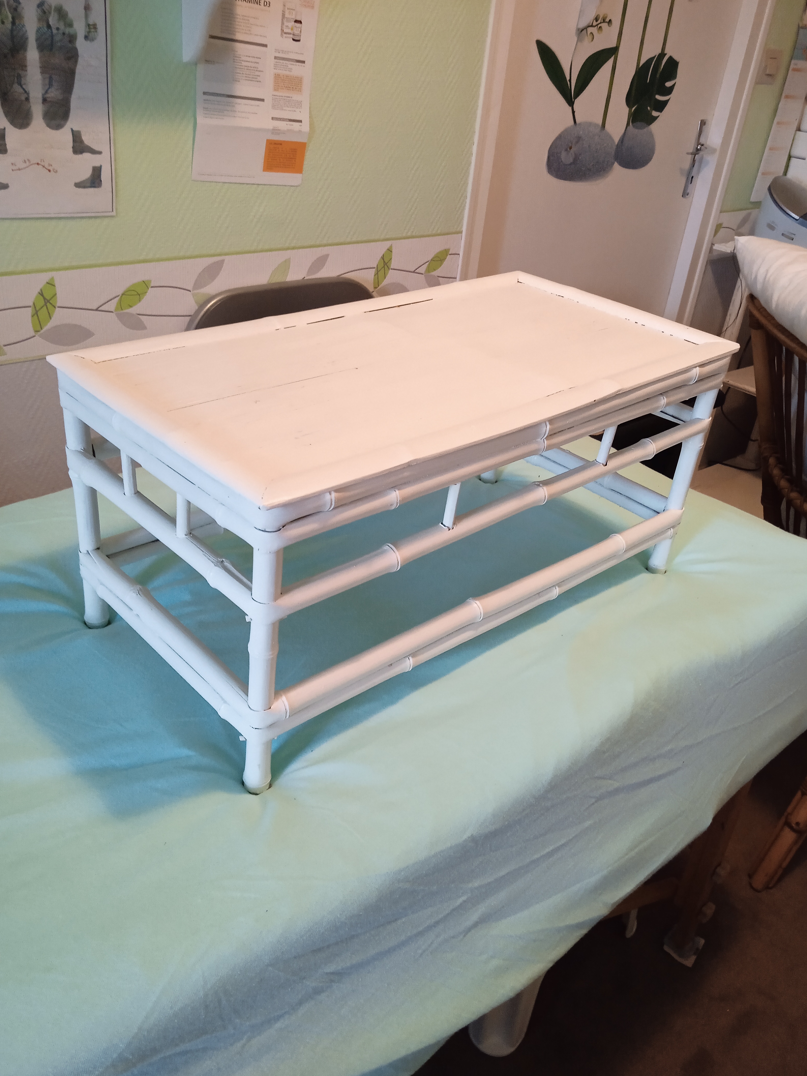 Petite table basse en bambou vintage . 30 Ciss� (86)