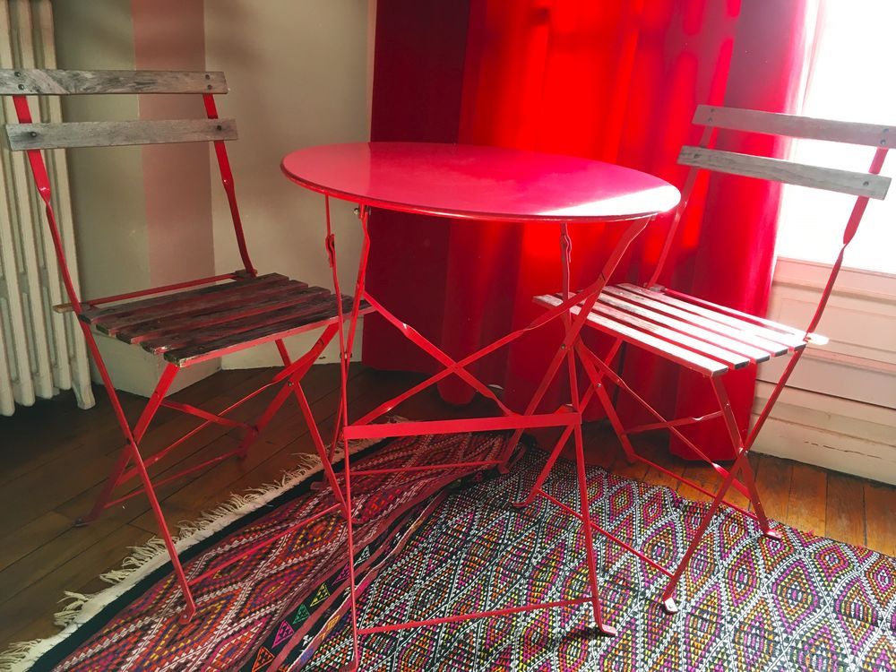 Petite table de jardin et ses deux chaises 0 Paris 17 (75)