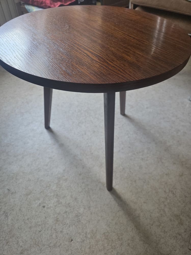 Petite table ronde en bois 30 Cepoy (45)