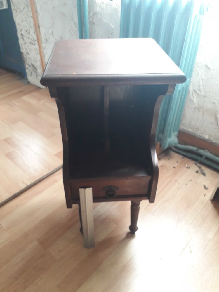 petite table de salon. 50 Toulouse (31)