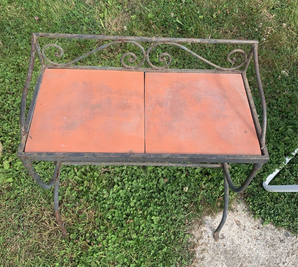 petite table 20 Trouville-sur-Mer (14)