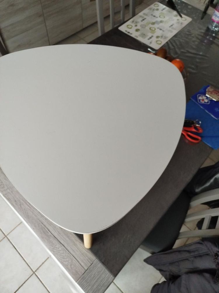 petite table 20 Saint-Yan (71)