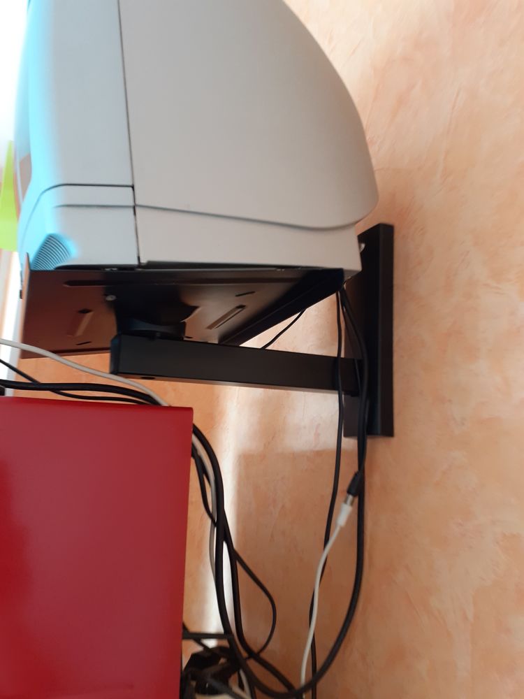  petite T�l�vision 25 Calonne-Ricouart (62)