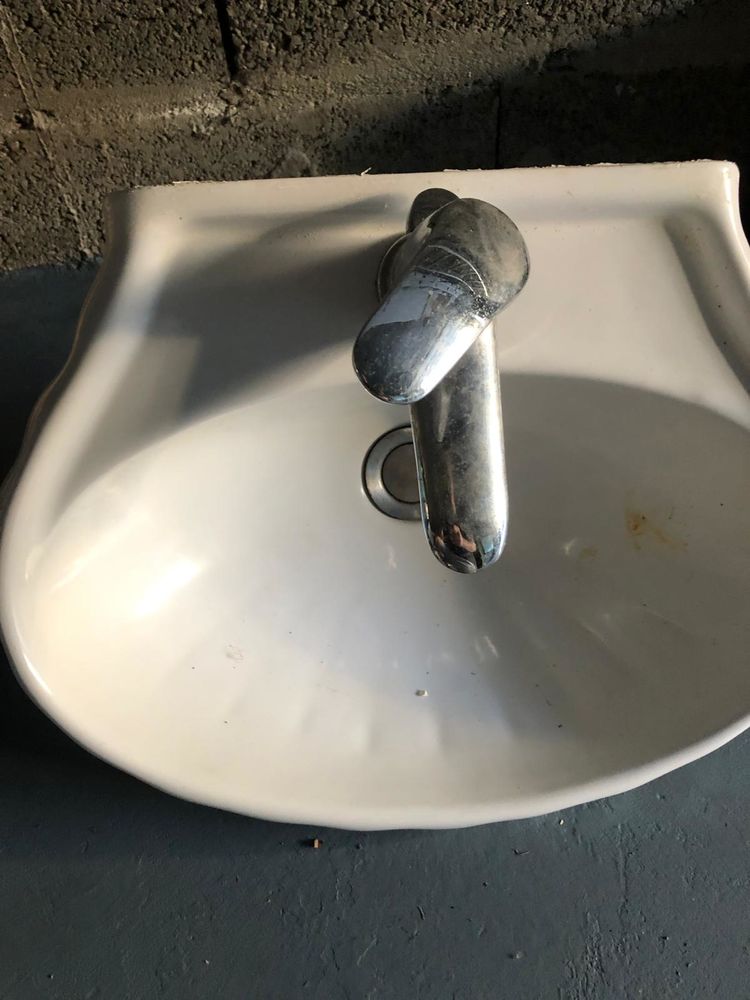 Petite vasque et robinet 20 Bohars (29)