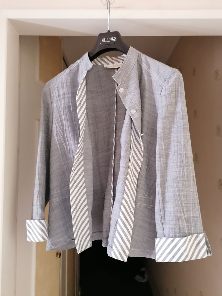 Petite veste Un Jour Ailleurs 12 Jury (57)