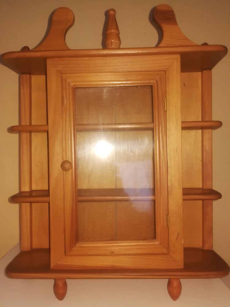 Petite vitrine 10 Le Creusot (71)