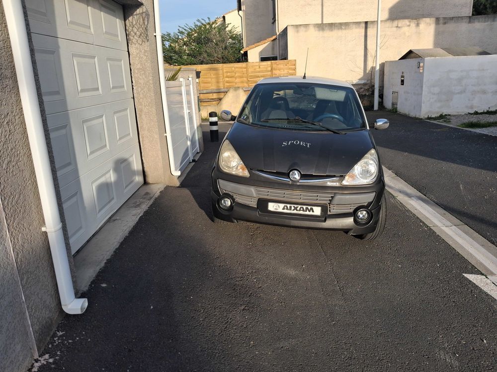 je une petite voiture sans permis en eta de marche 3000 Agde (34)