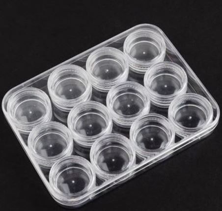 Lot de 24 petites boites pour perles 8 Toulon (83)