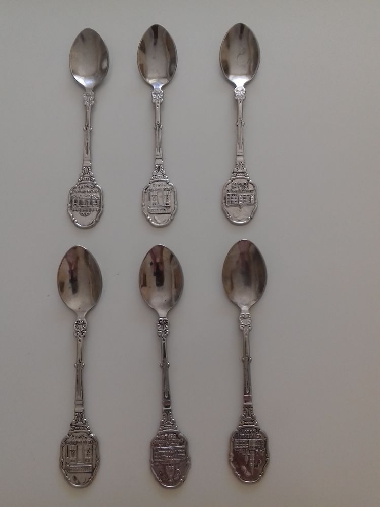 petites cuill�res argent�es 10 Arles (13)