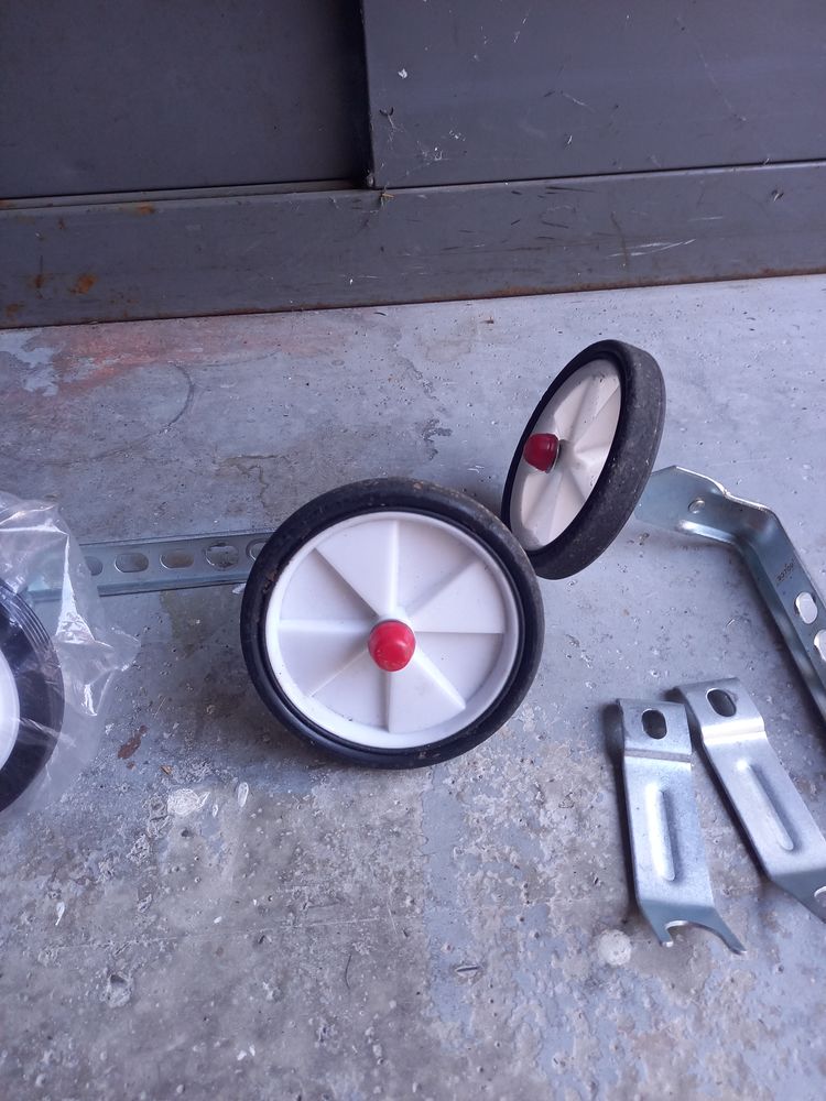 Petites roues stabilisateurs pour v�lo enfant 10 Pau (64)