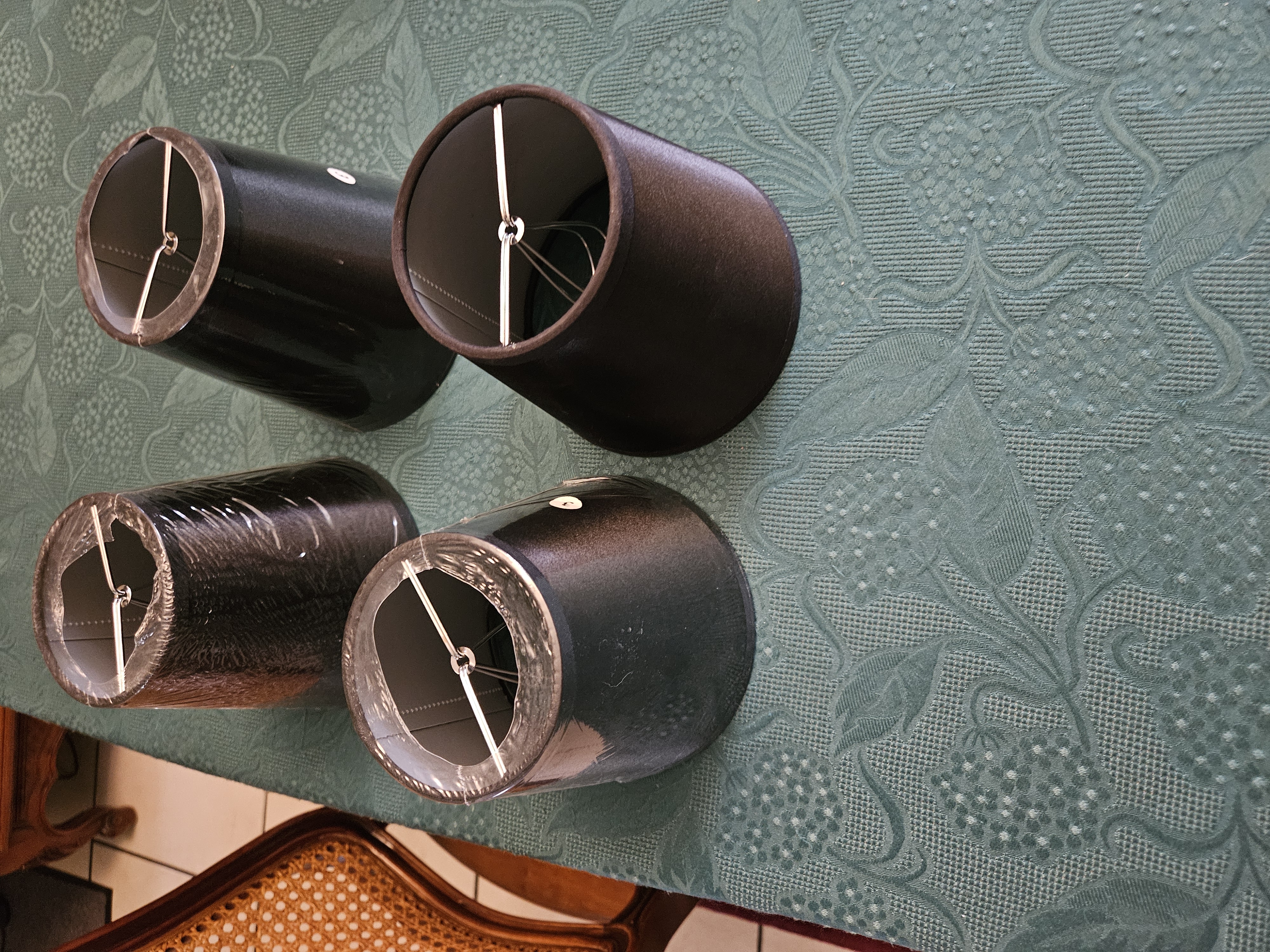 PETITS ABAT-JOURS NOIRS 5 Ch�teauroux (36)