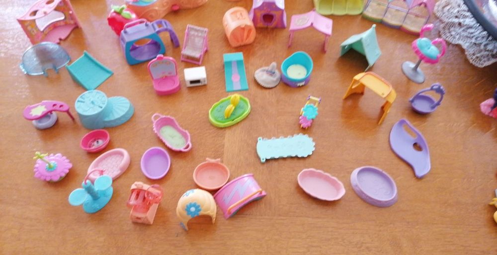 petits lots d'accessoires petshop 6 Flassans-sur-Issole (83)