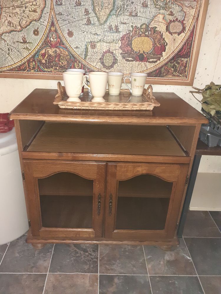 petits meubles t�l� 30 Chauny (02)