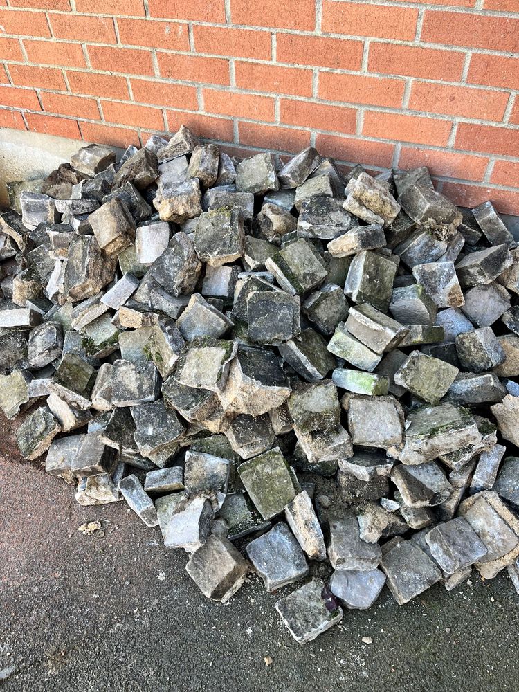 lot de petits paves 80 Pr�mesques (59)