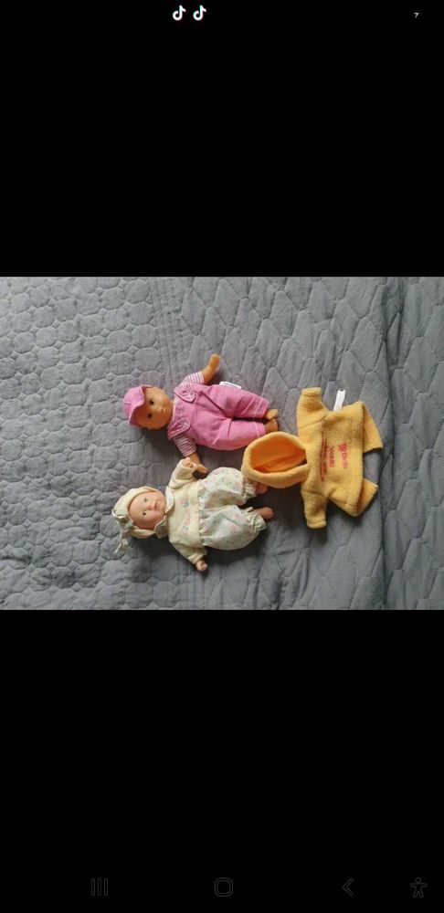 2 petits poupons marque corolle et berchet
20 cm
#corolle
#berchet
#poupon 25 Dourdan (91)