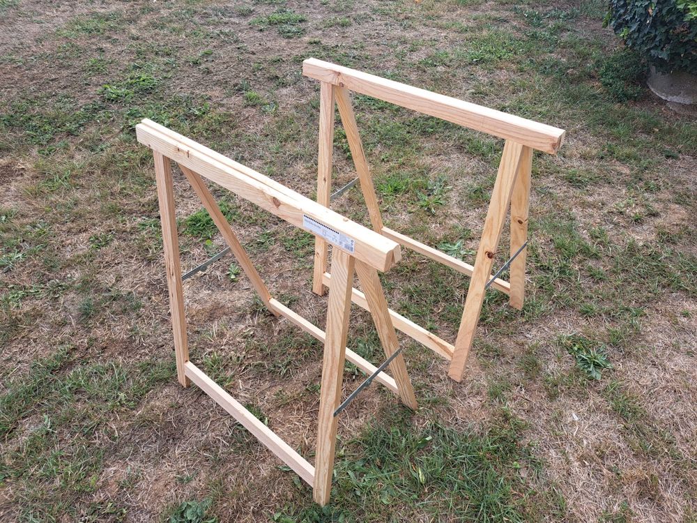 4 petits tr�teaux 20 Ga�l (35)