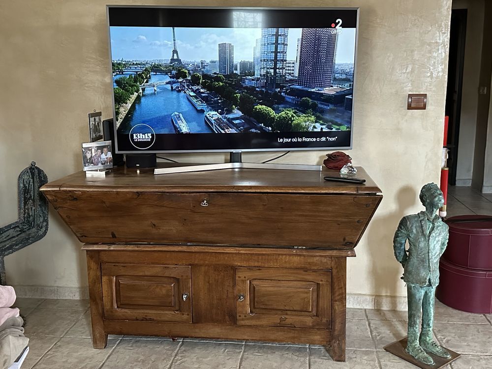 un p�trin en merisier massif 350 Pierrefeu-du-Var (83)