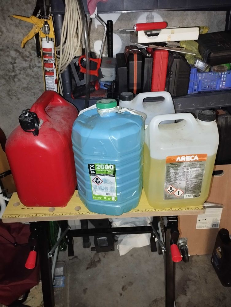 p�trole+pour+po�le+d'+int�rieur+et+liquide+de+refroidissement 0 Ballan-Mir� (37)