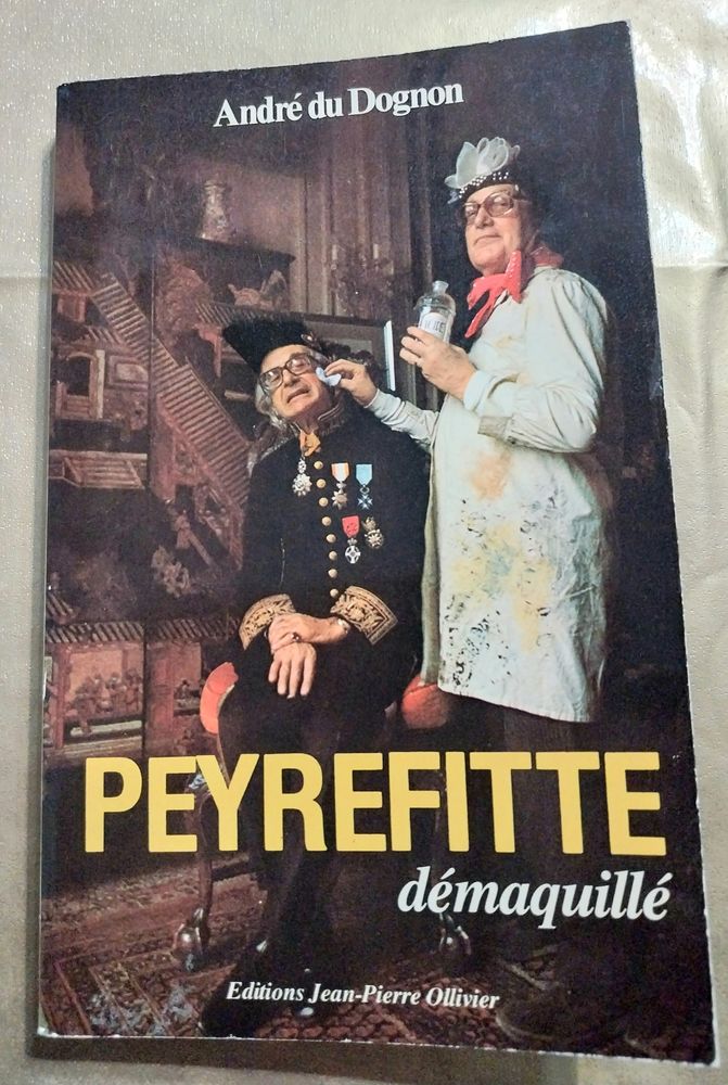  PEYREFITTE D�maquill�  Andr� du Dognon 6 Vaux-le-P�nil (77)