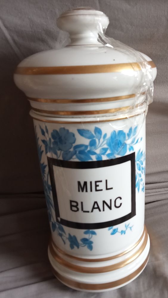 pot a pharmacie 80 Loire-sur-Rh�ne (69)