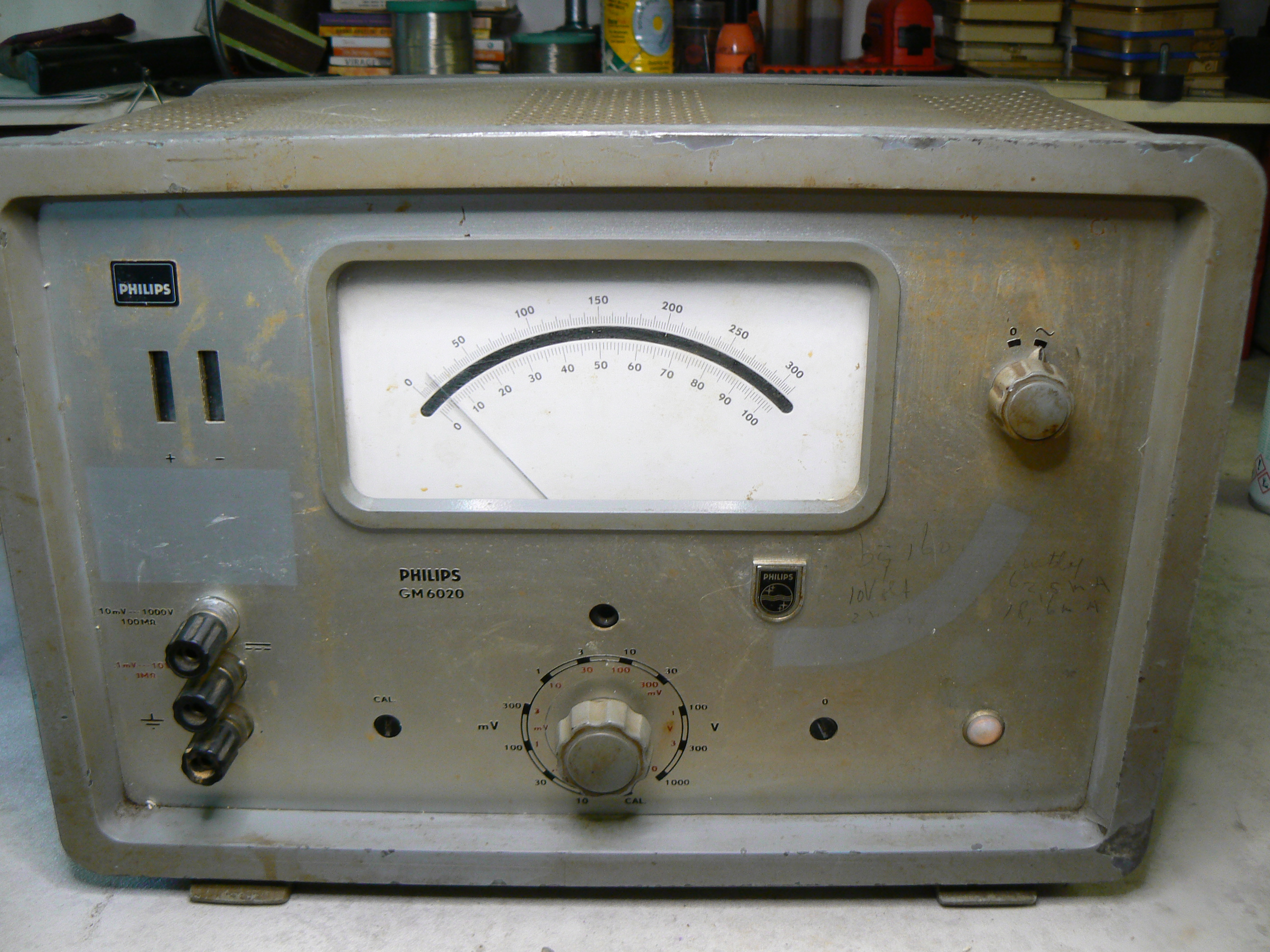 Philips GM6020 volt m�tre, GM2308 et GM2308 oscillateur BF 250 Mormoiron (84)