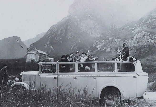 Photo Autocar ancien 7 Castres (81)