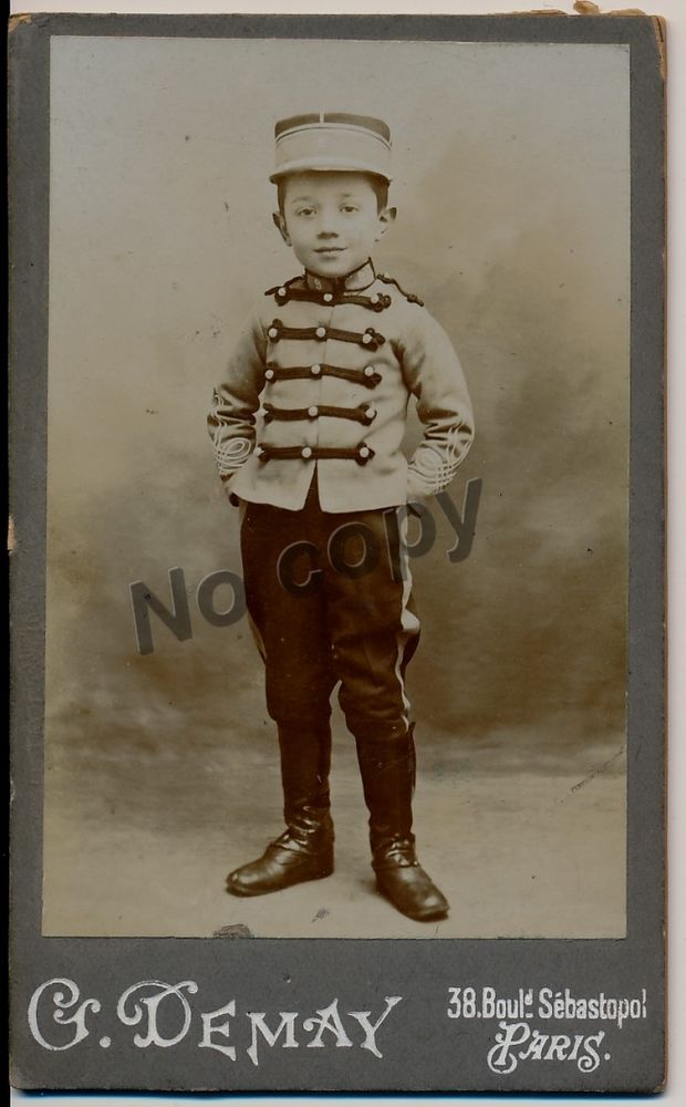 Photo Enfant Militaire 9�me Hussards Photo Demay Paris 30 Loches (37)