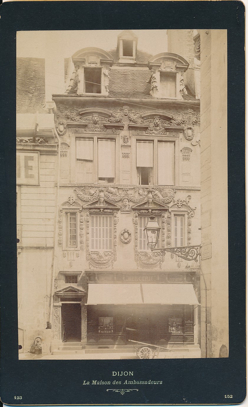 Photographie Dijon La Maison des Ambassadeurs Commerce 1880 0 Dijon (21)