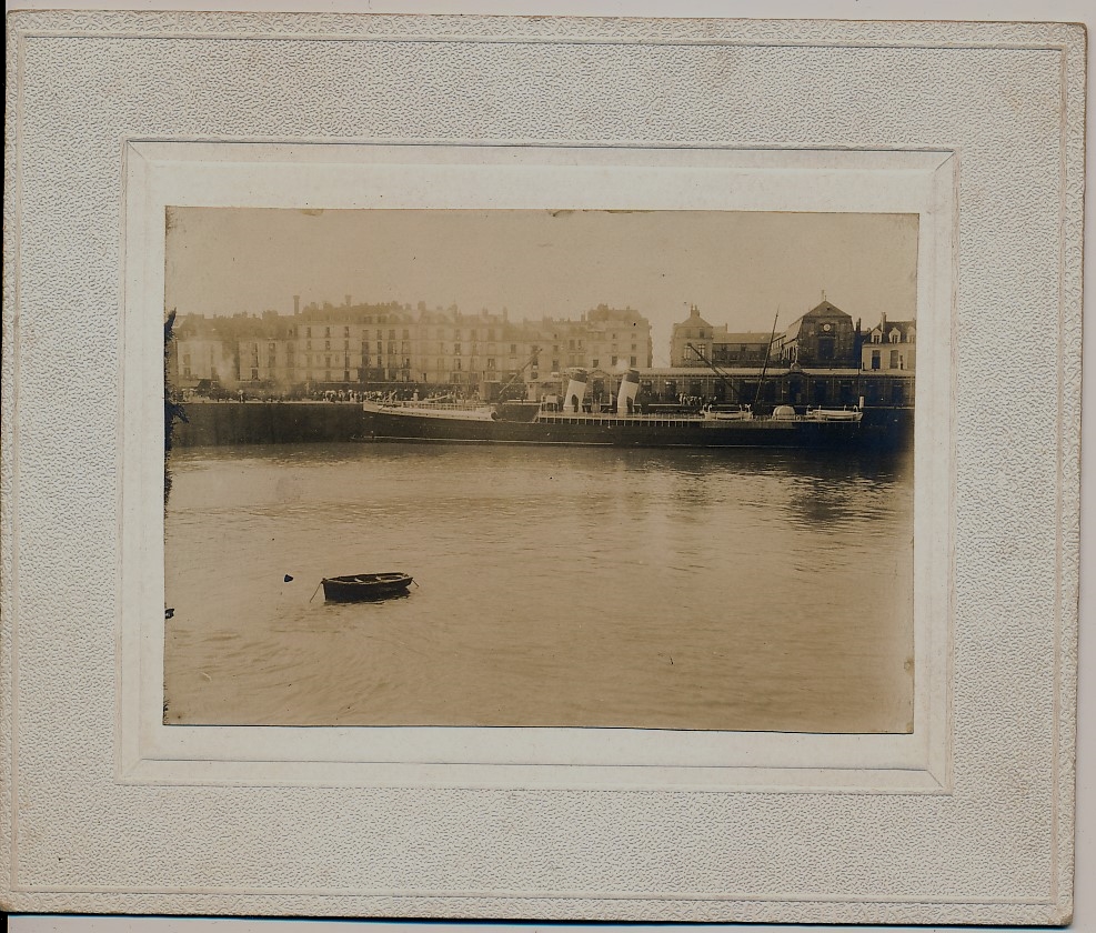 4 Photographies TREPORT Normandie Paquebot Famille Casino 1 Loches (37)