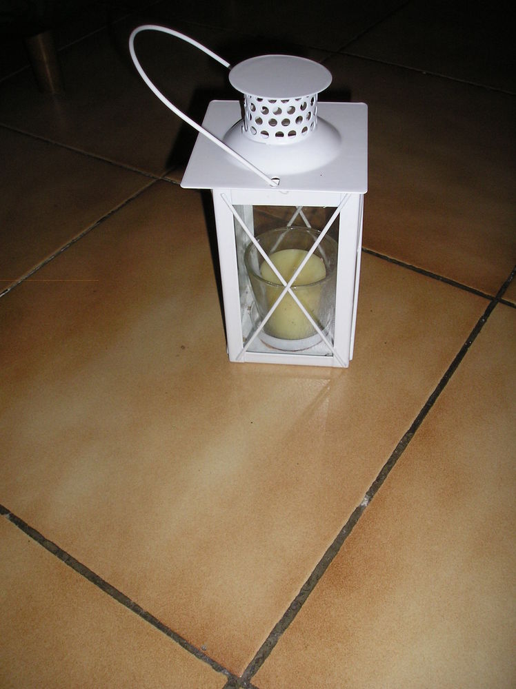 Photophore Lanterne blanche
15 Sept�mes-les-Vallons (13)