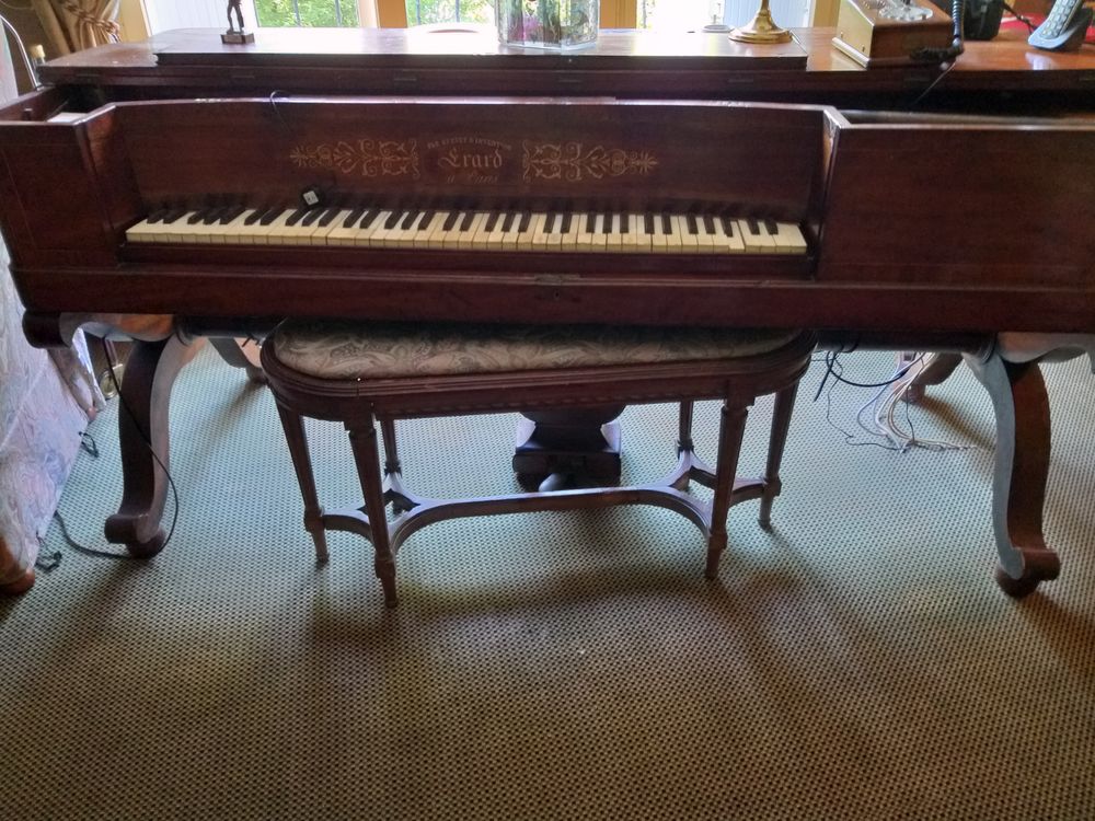 Piano ancien Evrard 250 Lourdes (65)