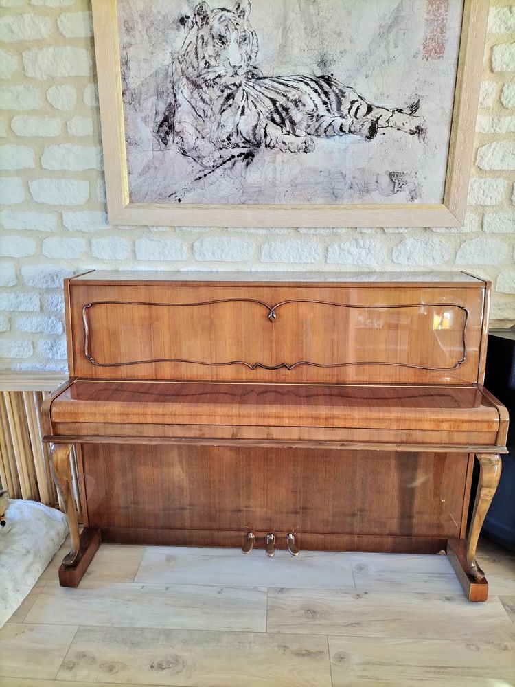 Piano CALISIA 990 Nort-sur-Erdre (44)