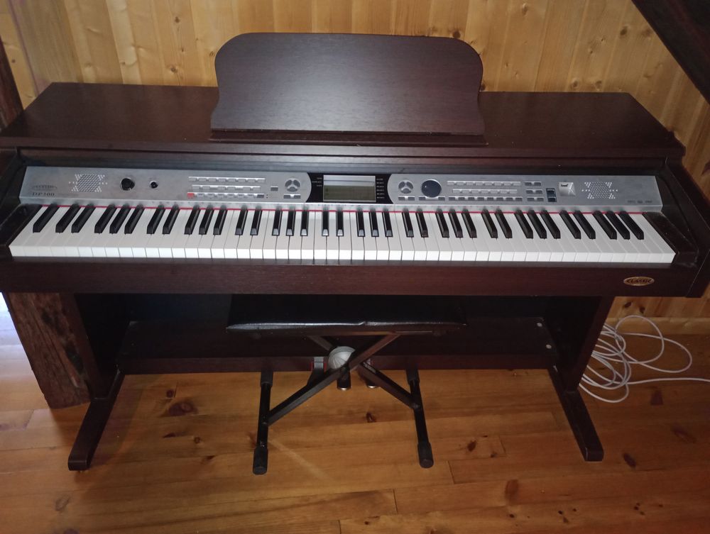 Piano classic catabilem DP300 600 Celliers (73)