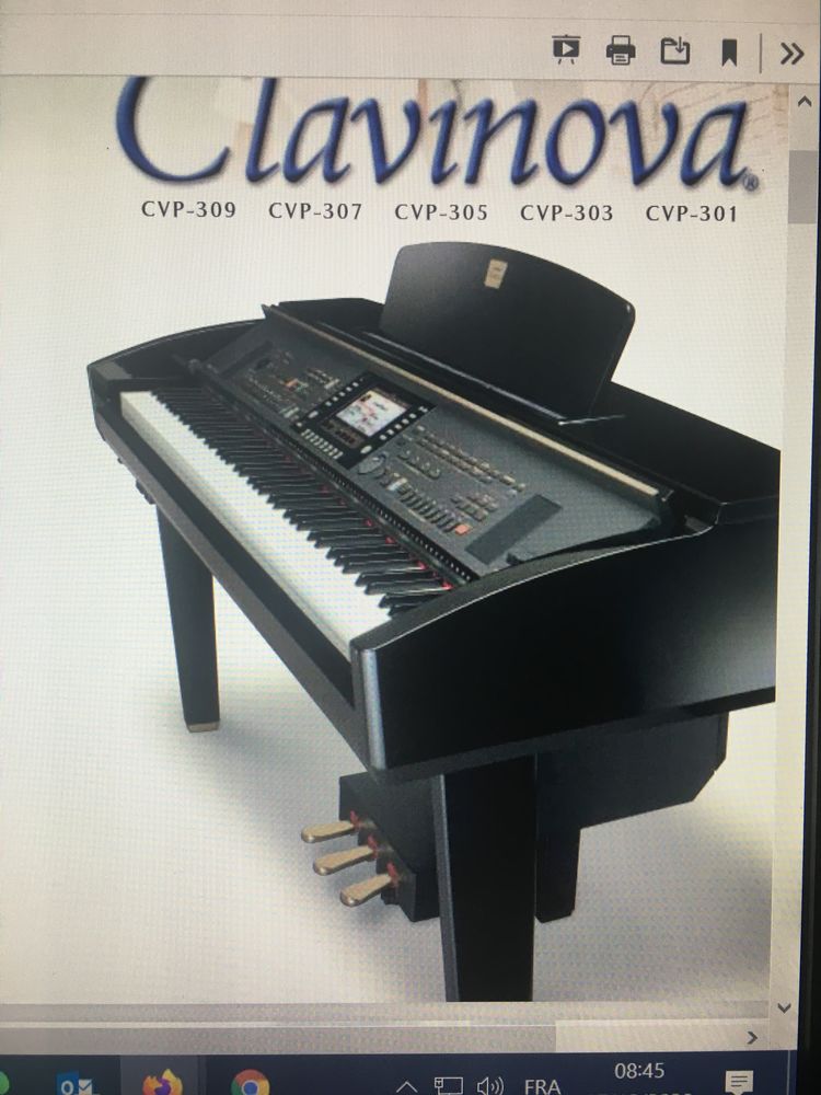 piano Clavinova 307  2450 Poulx (30)