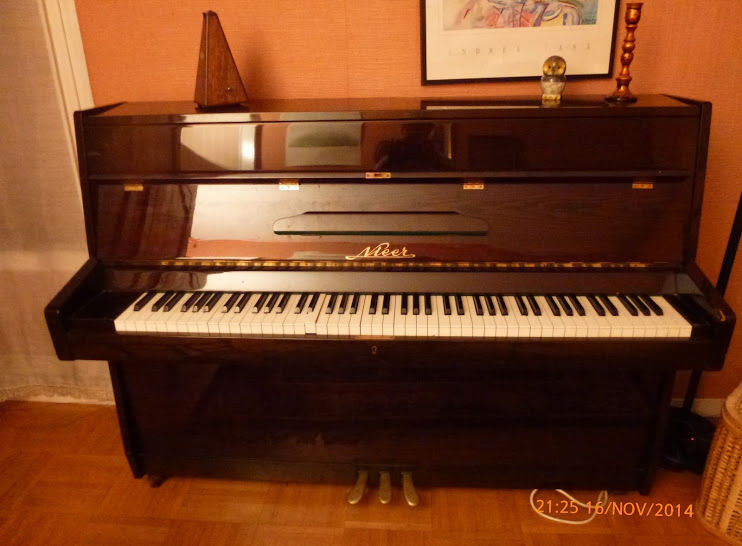 piano droit d'études 300 Bures-sur-Yvette (91)