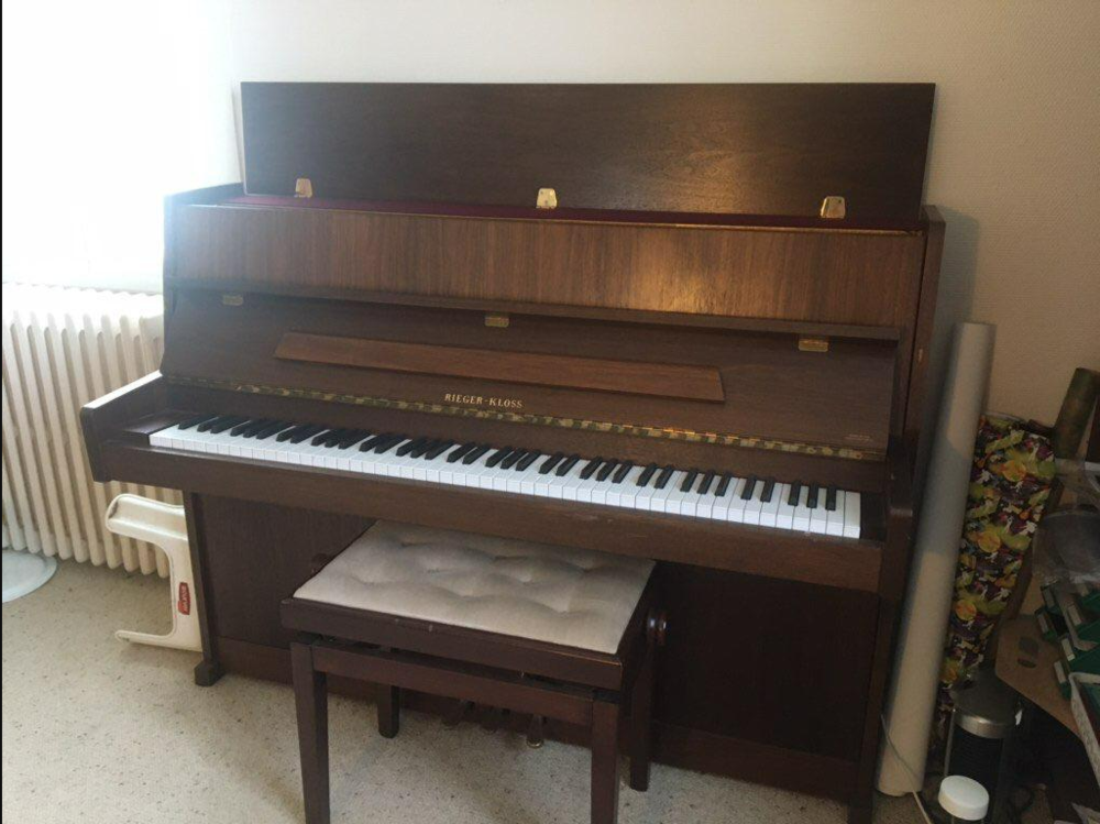 Piano droit excellent �tat 950 Corr�ze (19)