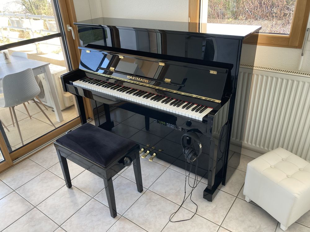 PIANO DROIT HARTMANN SYSTEME SILENT + CASQUE ET BANQUETTE 2200 Publier (74)
