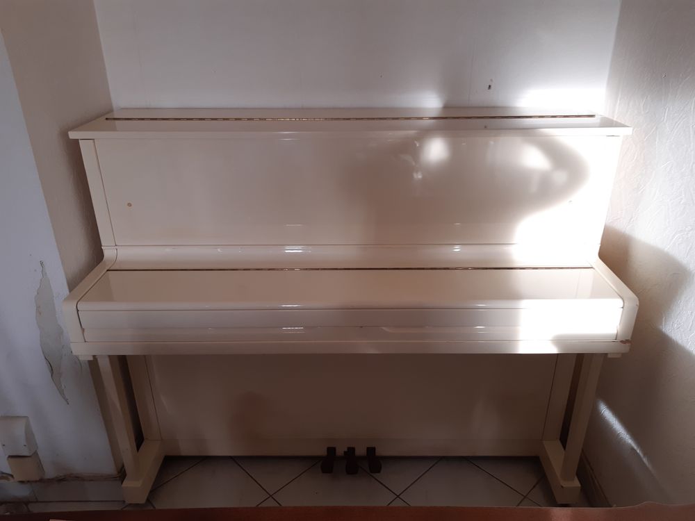 Piano droit Hohner 1700 Marseille 10 (13)