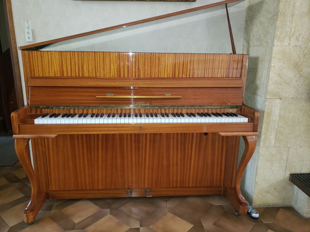 Piano droit HUPFELD 500 Maurepas (78)