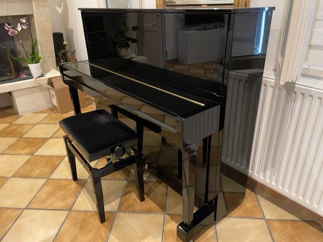 PIANO DROIT KAWAI KX21 2800 Saint-Germain-de-la-Rivi�re (33)