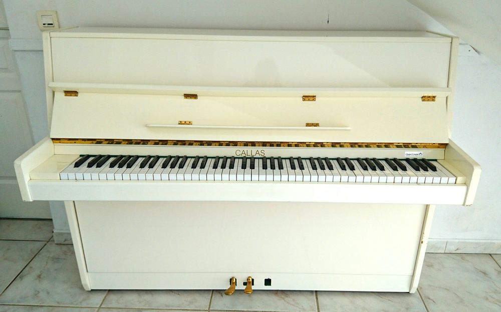 Piano Droit Marque Callas - Blanc ivoire 500 Fabrègues (34)