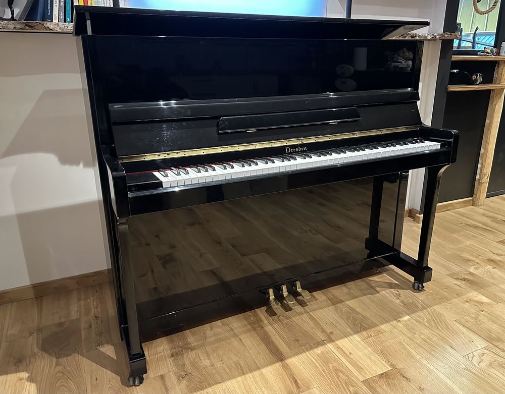 Achetez Piano Droit Noir + Occasion, Annonce Vente à Paris (75) WB173467497