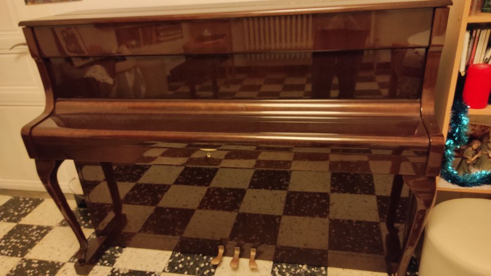 Piano droit Schimmel Chippendale 4600 Cavaillon (84)