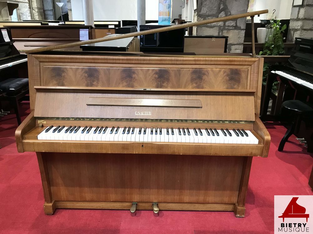 Piano droit Yamaha U1 noir laqué 5400 Lyon 5 (69)